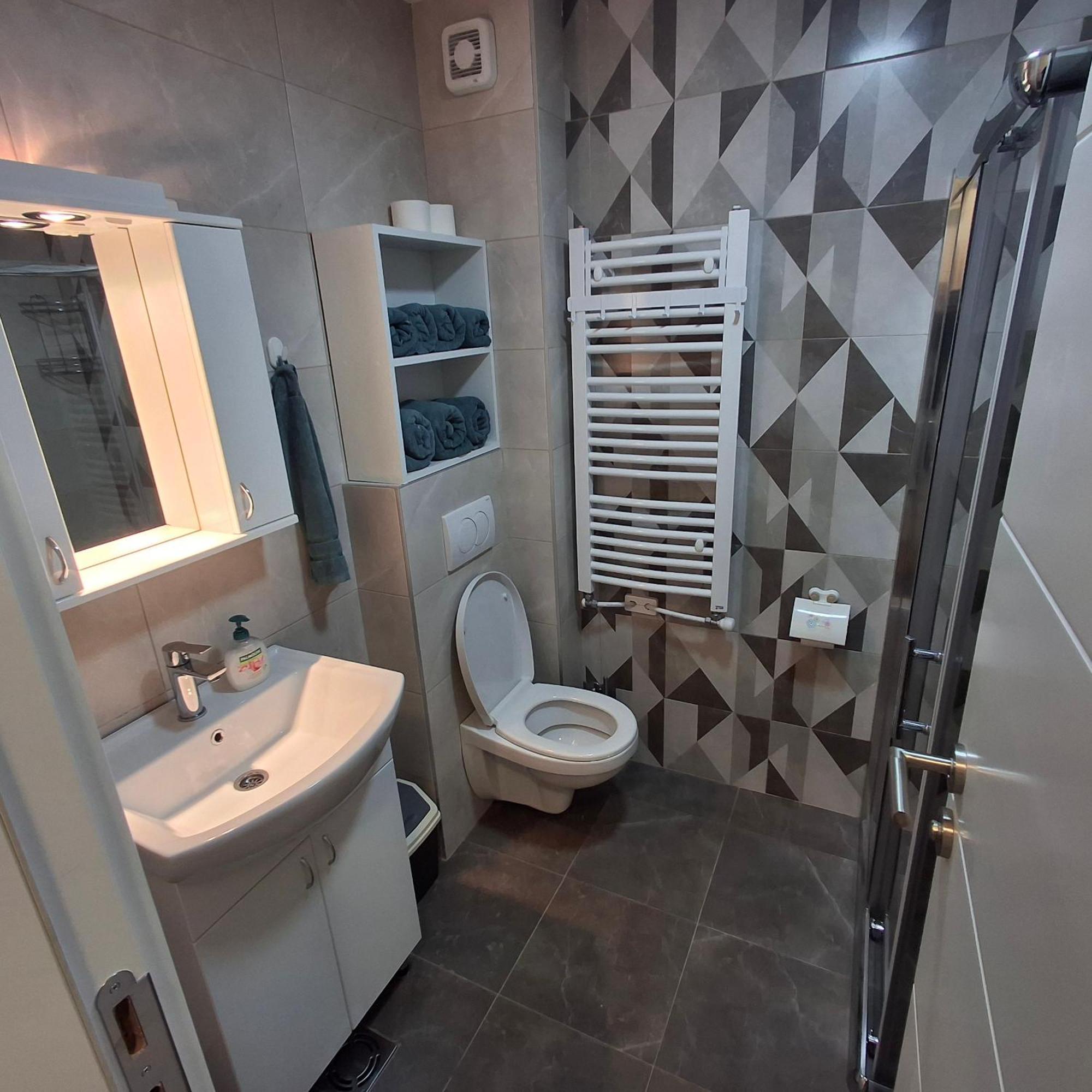 Apartman Studio Dado Uzice Bagian luar foto